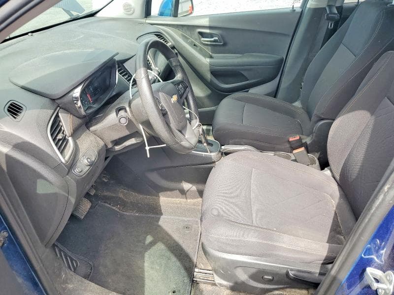 2020 CHEVROLET TRAX 1LT 7