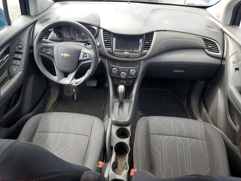 2020 CHEVROLET TRAX 1LT 8