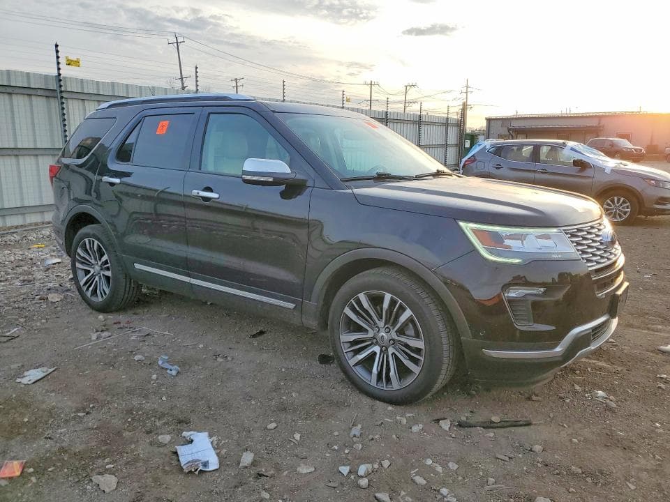 2019 FORD EXPLORER PLATINUM 4