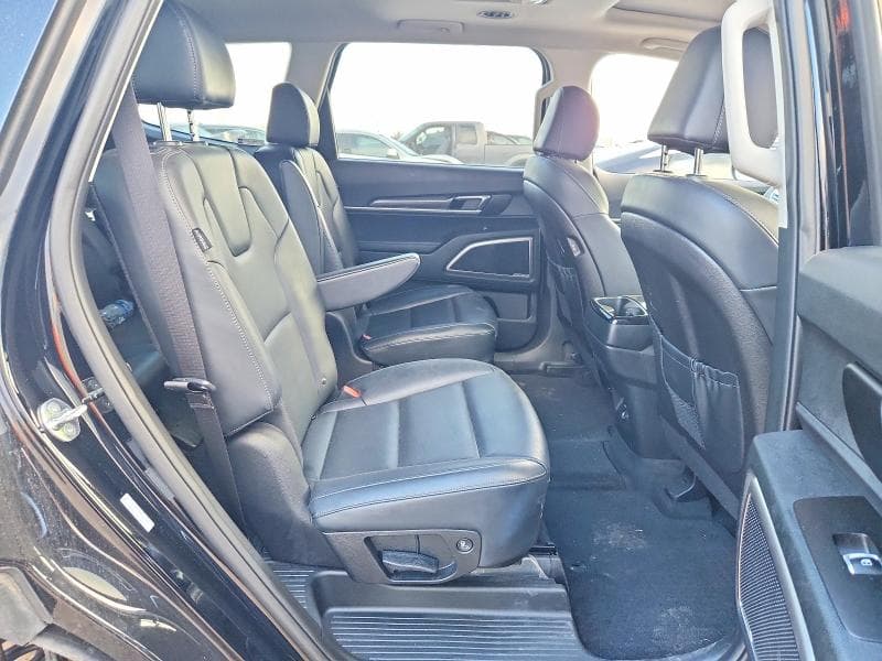 2025 KIA TELLURIDE S 10