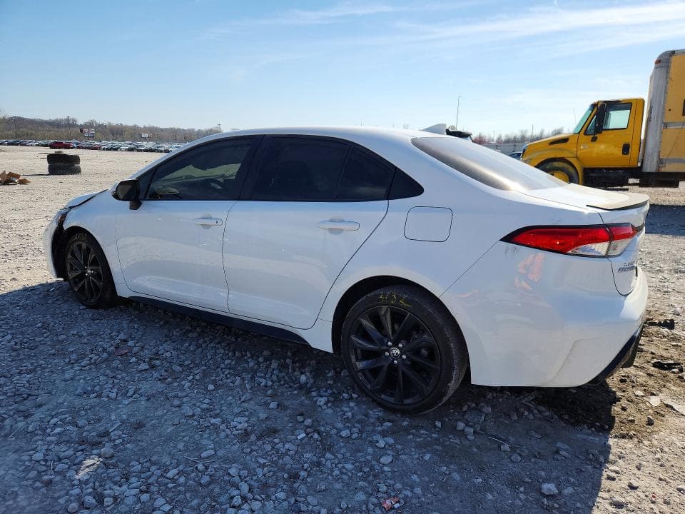 2024 TOYOTA COROLLA SE 2