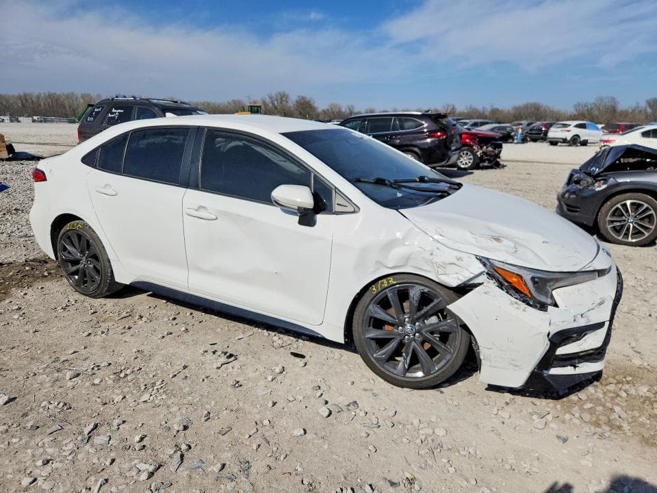 2024 TOYOTA COROLLA SE 4