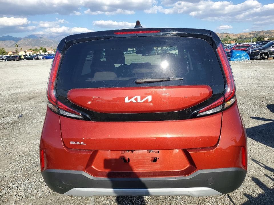 2023 KIA SOUL LX 6