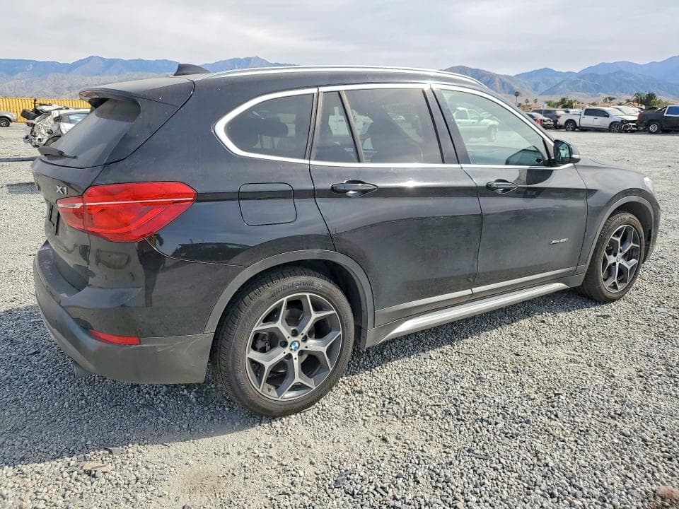 2018 BMW X1 XDRIVE28I 3