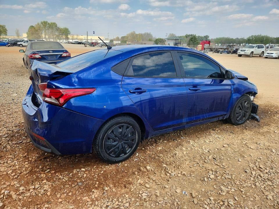 2021 HYUNDAI ACCENT SE 3