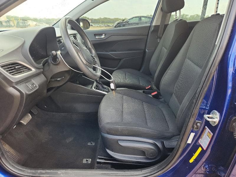 2021 HYUNDAI ACCENT SE 7