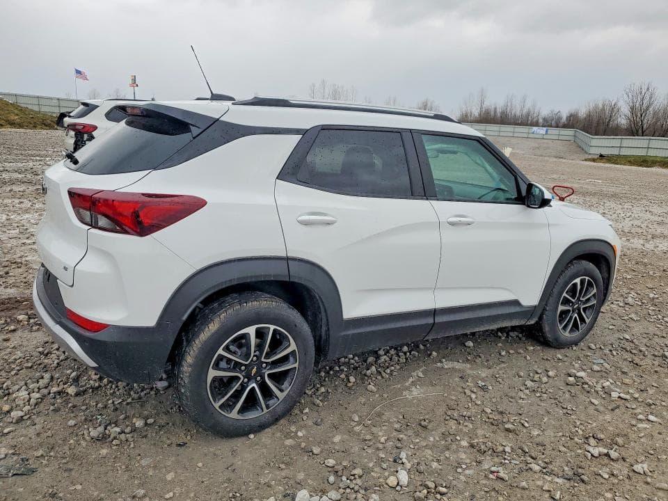2025 CHEVROLET TRAILBLAZER LT LT 3