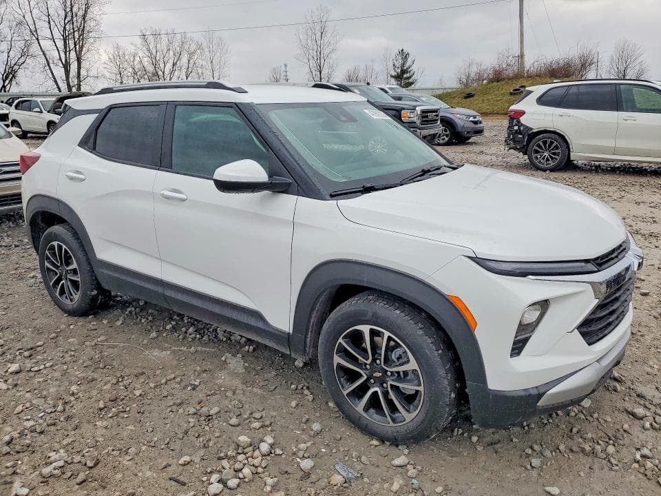 2025 CHEVROLET TRAILBLAZER LT LT 4