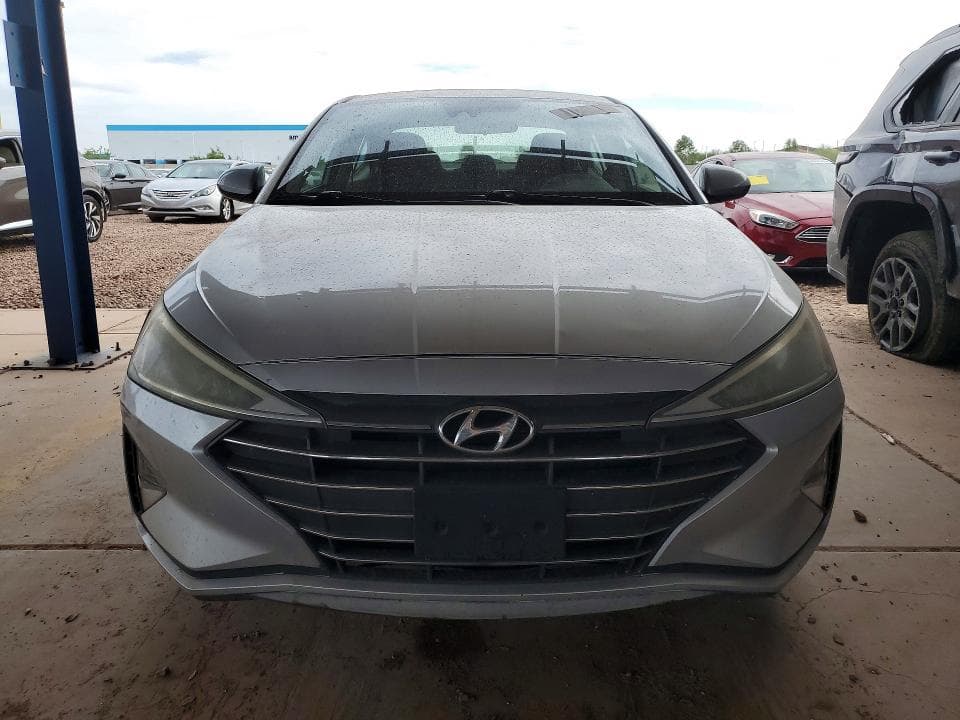 2019 HYUNDAI ELANTRA SEL 5