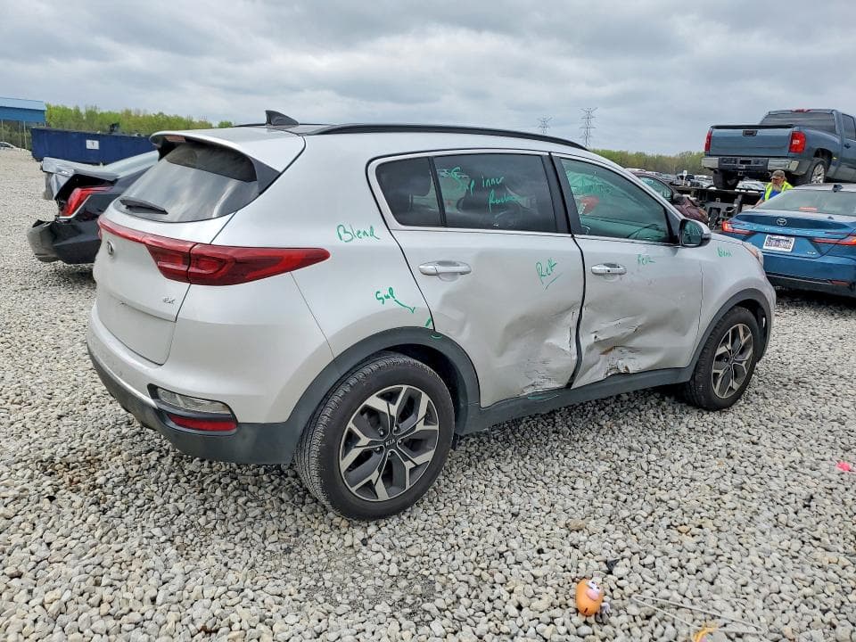 2021 KIA SPORTAGE EX 3