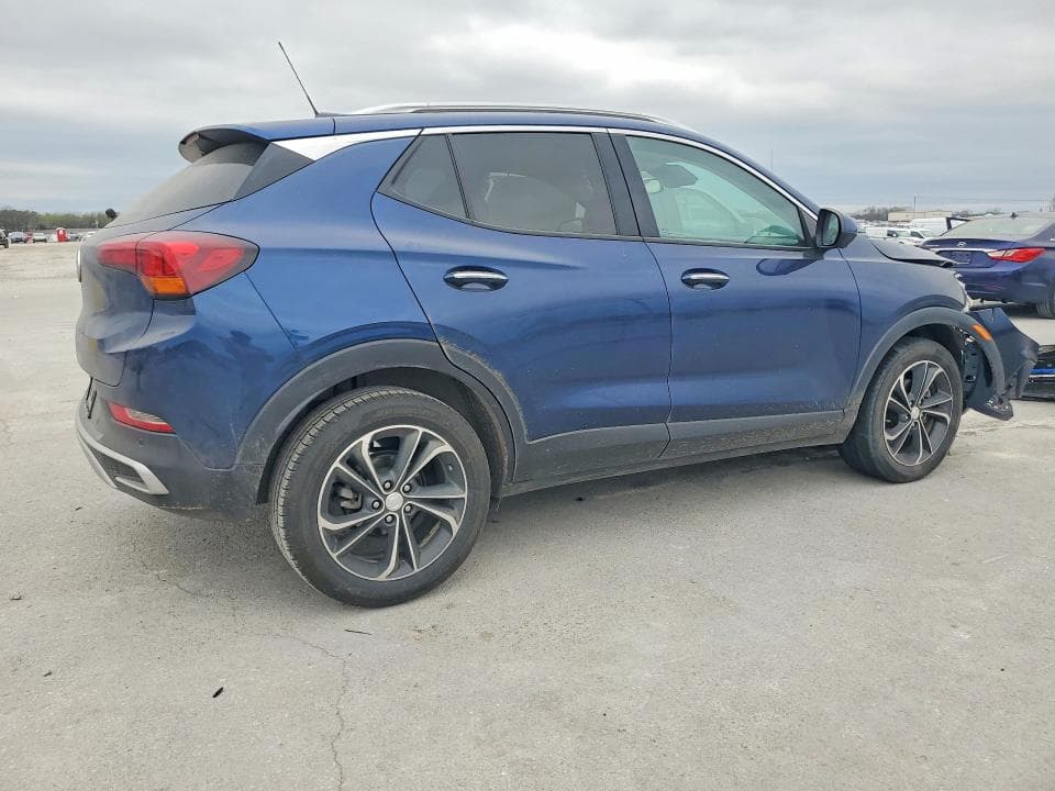2023 BUICK ENCORE GX ESSENCE 3