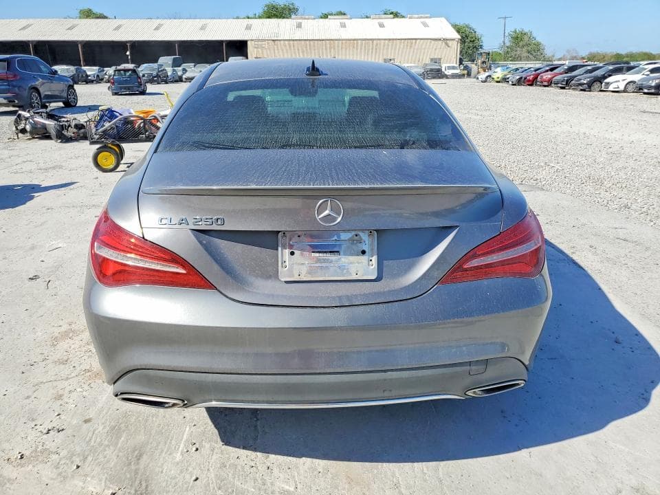 2019 MERCEDES-BENZ CLA 250 6