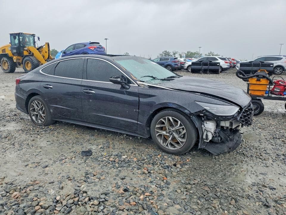 2023 HYUNDAI SONATA SEL 4