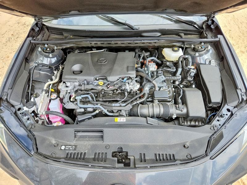 2025 TOYOTA CAMRY SE 11