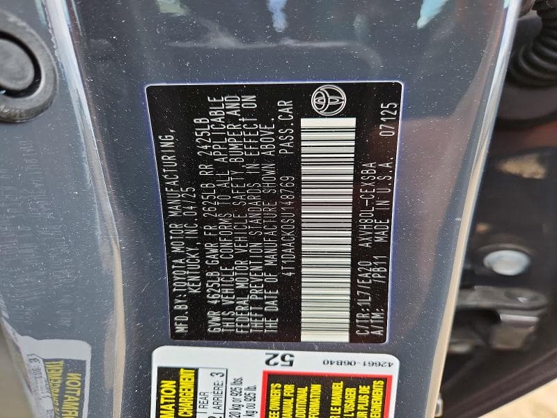 2025 TOYOTA CAMRY SE 12