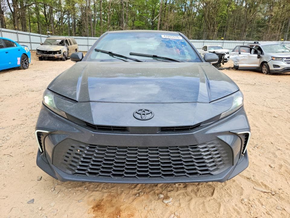 2025 TOYOTA CAMRY SE 5