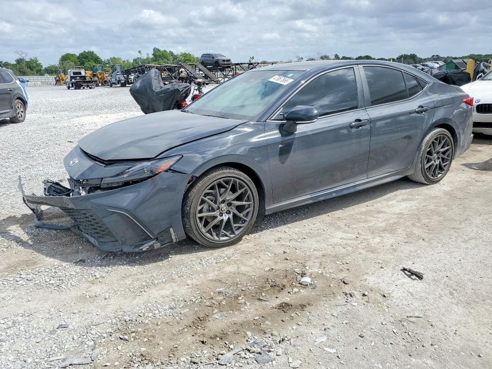 2025 TOYOTA CAMRY SE - 1