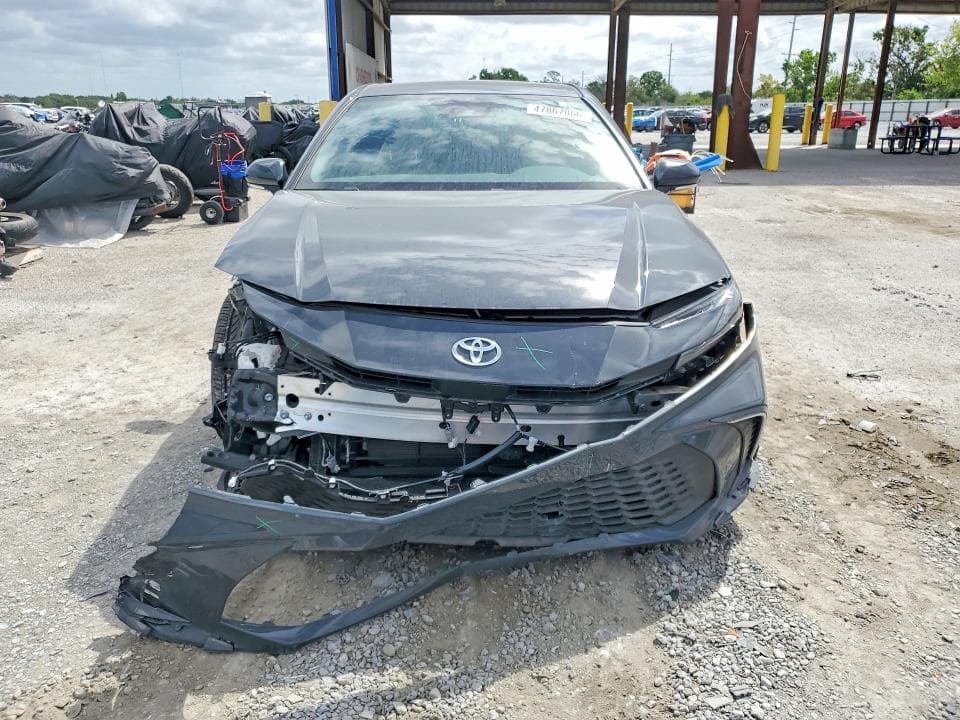 2025 TOYOTA CAMRY SE 5