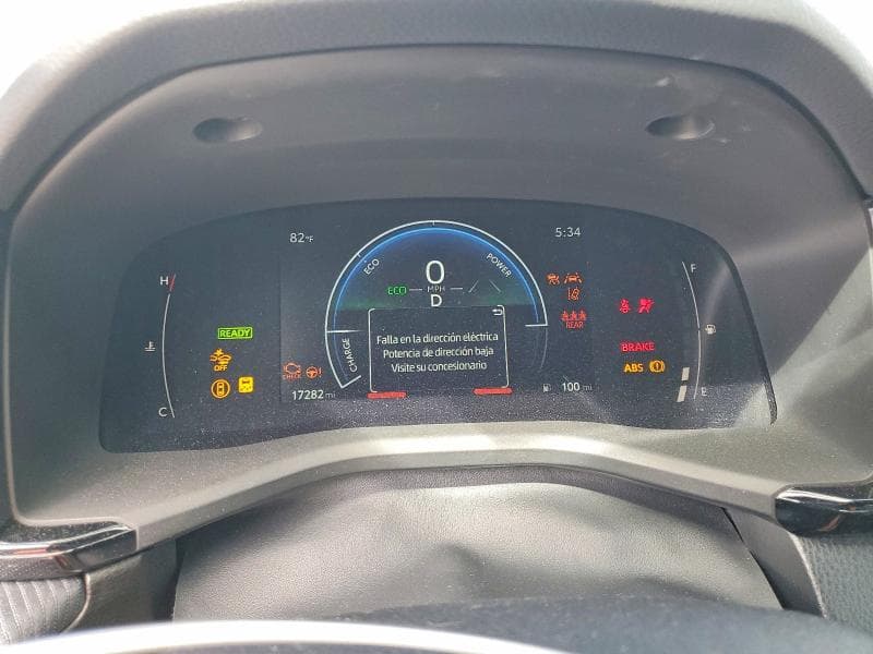 2025 TOYOTA CAMRY SE 9