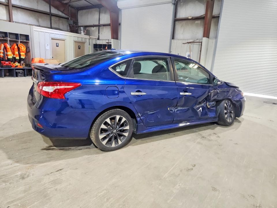 2019 NISSAN SENTRA SR 3