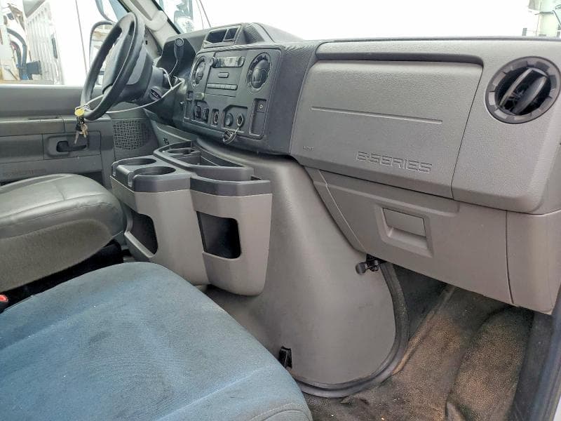 2017 FORD ECONOLINE E450 SUPER DUTY CUTAWAY VAN E450 SUPER DUTY CUTAWAY VAN 8
