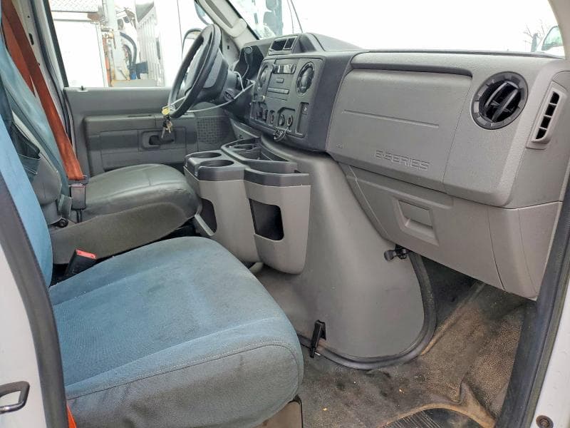 2017 FORD ECONOLINE E450 SUPER DUTY CUTAWAY VAN E450 SUPER DUTY CUTAWAY VAN 10