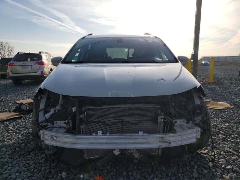 2017 CHRYSLER PACIFICA TOURING L 5