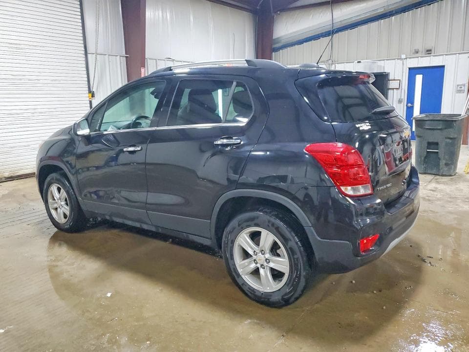 2020 CHEVROLET TRAX 1LT 2