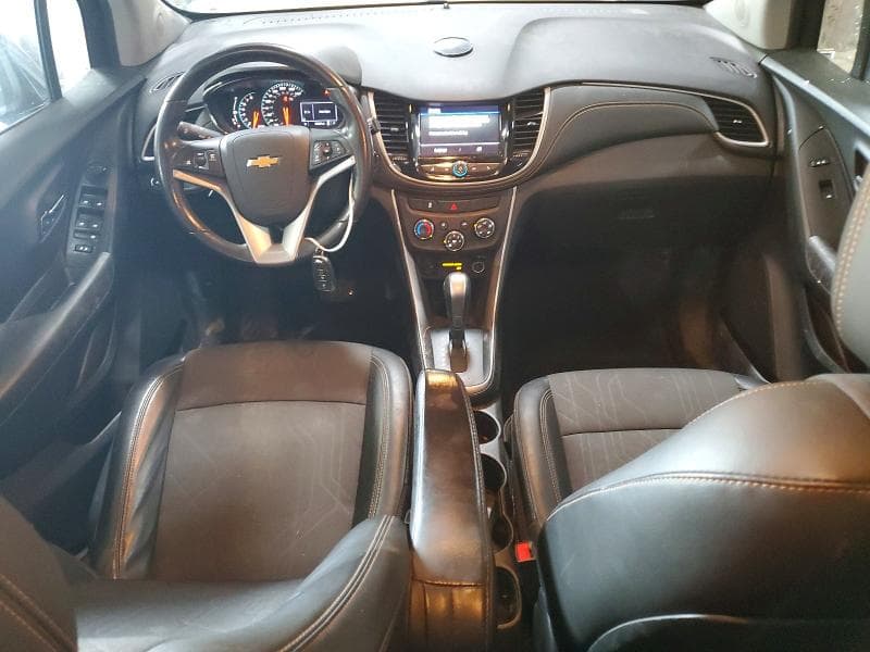 2020 CHEVROLET TRAX 1LT 8