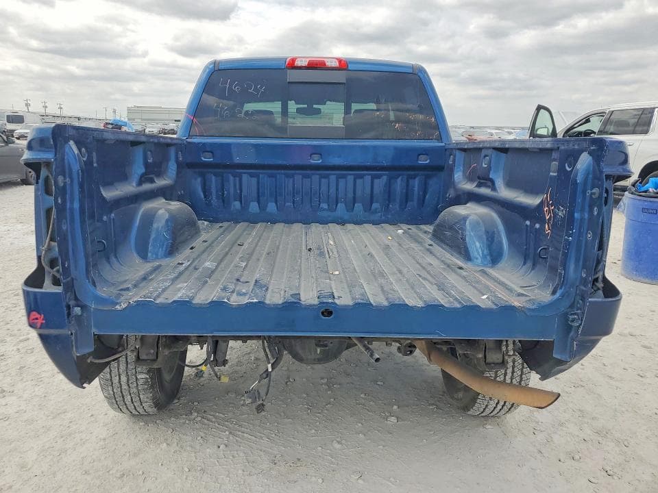 2018 CHEVROLET SIVERADO 1500 6