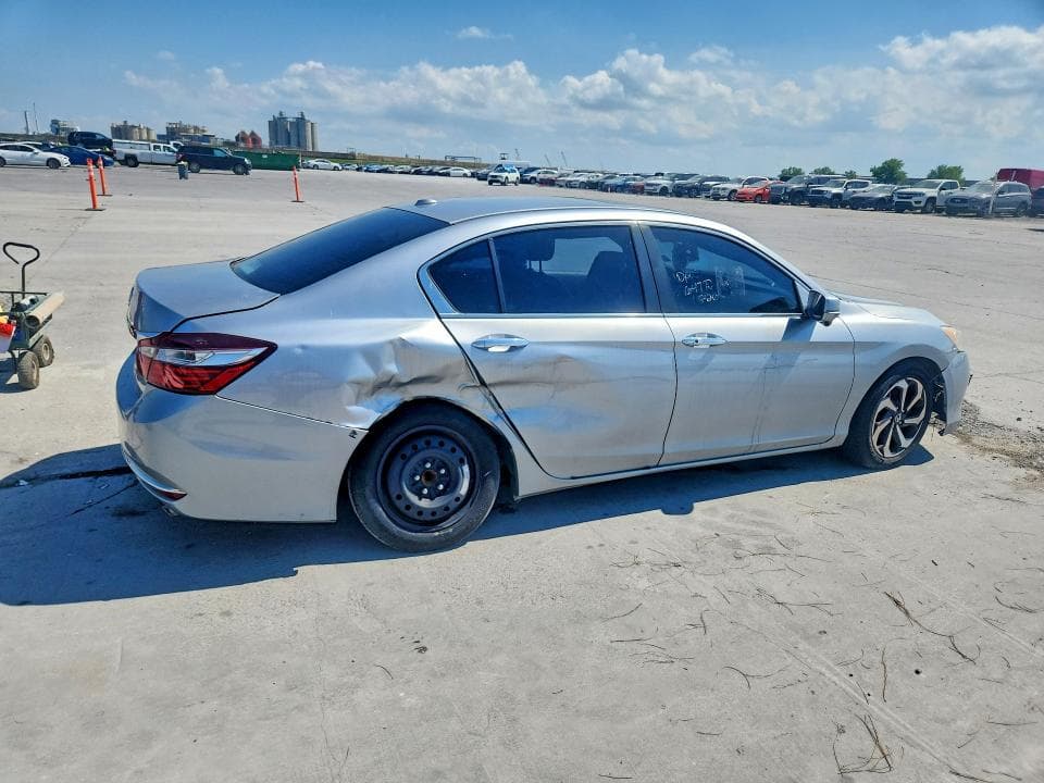 2017 HONDA ACCORD EXL 3