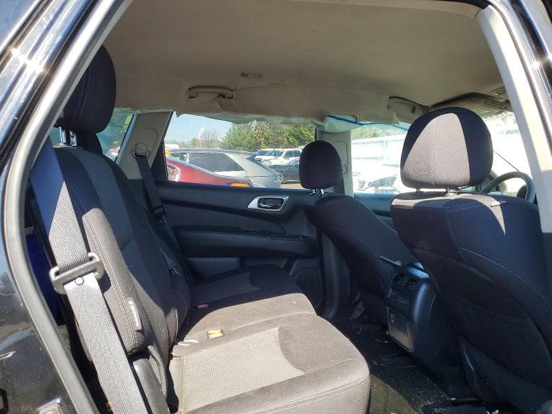 2018 NISSAN PATHFINDER S S 11