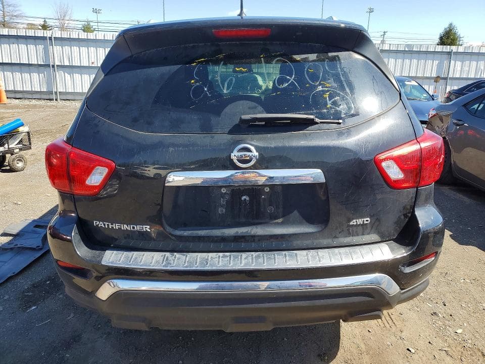 2018 NISSAN PATHFINDER S S 6