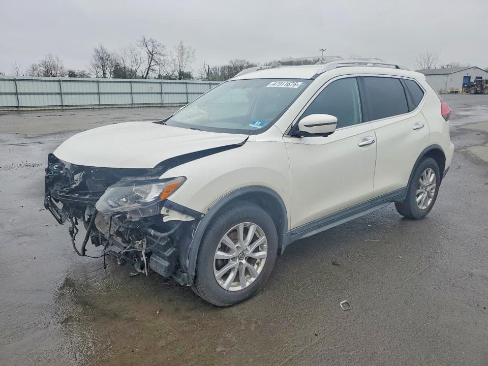 2017 NISSAN ROGUE SV - 1