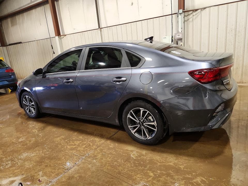 2024 KIA FORTE LXS 2