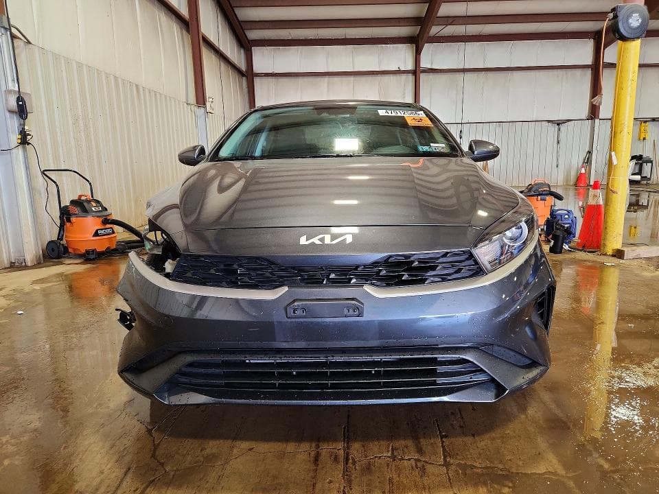 2024 KIA FORTE LXS 5