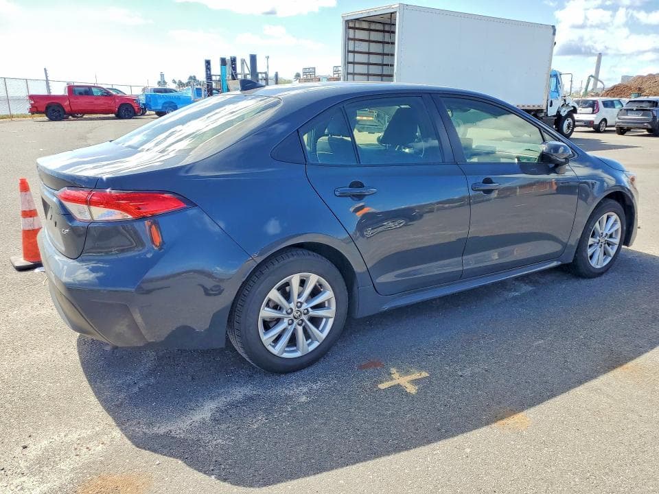 2023 TOYOTA COROLLA LE LE 3