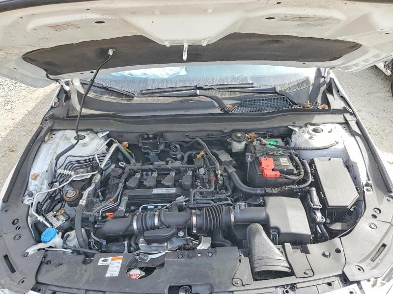 2020 HONDA ACCORD LX 11