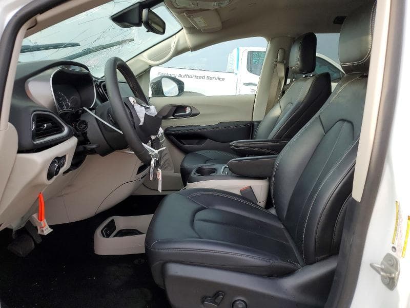 2024 CHRYSLER PACIFICA TOURING L TOURING L 8