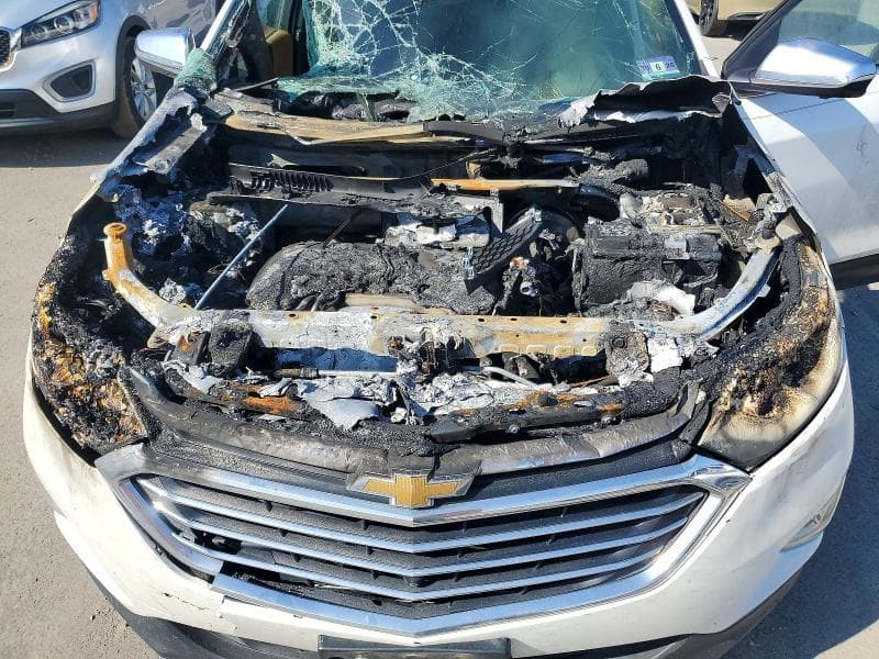 2019 CHEVROLET EQUINOX PREMIER 11