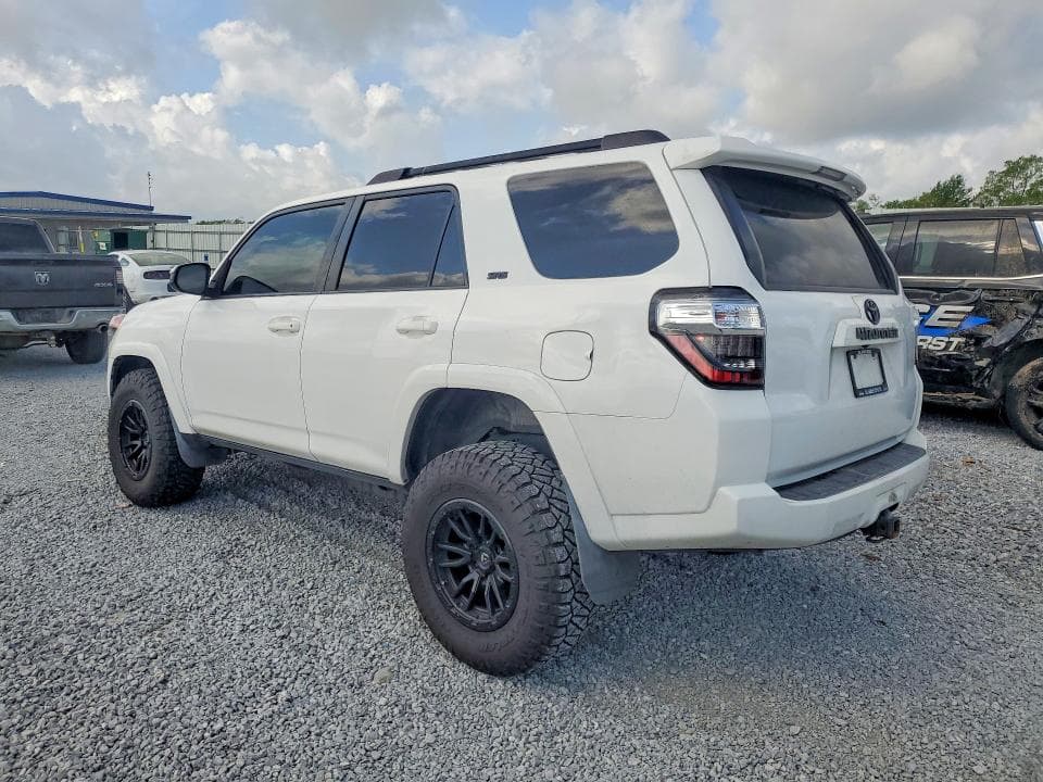 2018 TOYOTA 4RUNNER SR5 SR5 3