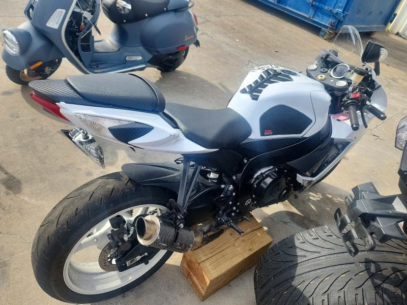 2019 SUZUKI GSX-R600