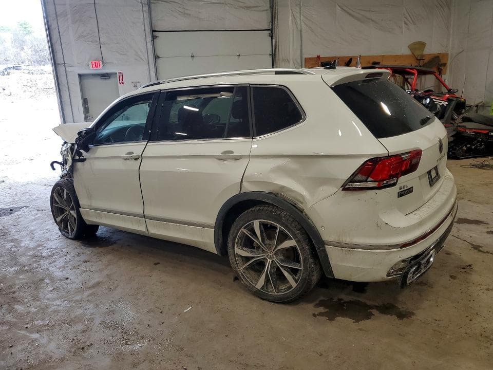 2024 VOLKSWAGEN TIGUAN SEL R-LINE BLACK SEL R-LINE BLACK 2