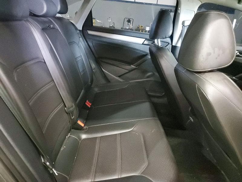2021 VOLKSWAGEN PASSAT SE SE 11