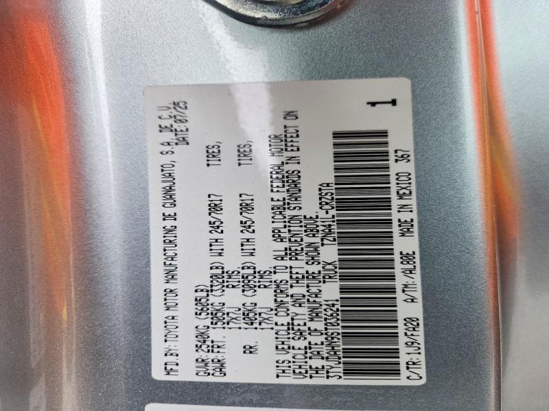 2025 TOYOTA TACOMA SR 12