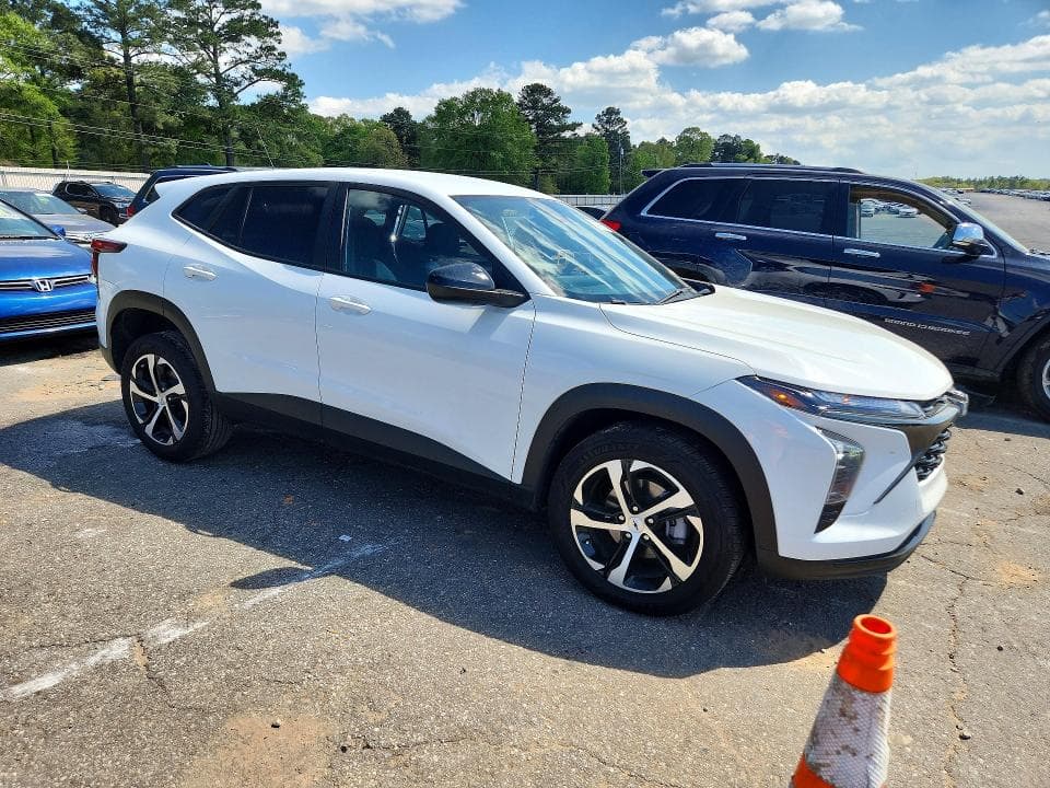 2024 CHEVROLET TRAX 1RS 1RS 4