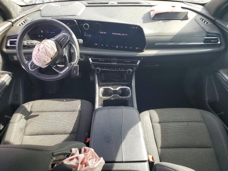 2025 CHEVROLET TRAVERSE LT 8