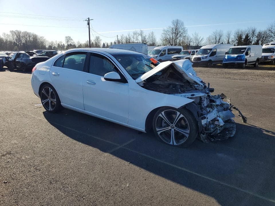 2025 MERCEDES-BENZ C 300 4