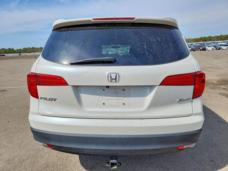 2018 HONDA PILOT EX EX 6