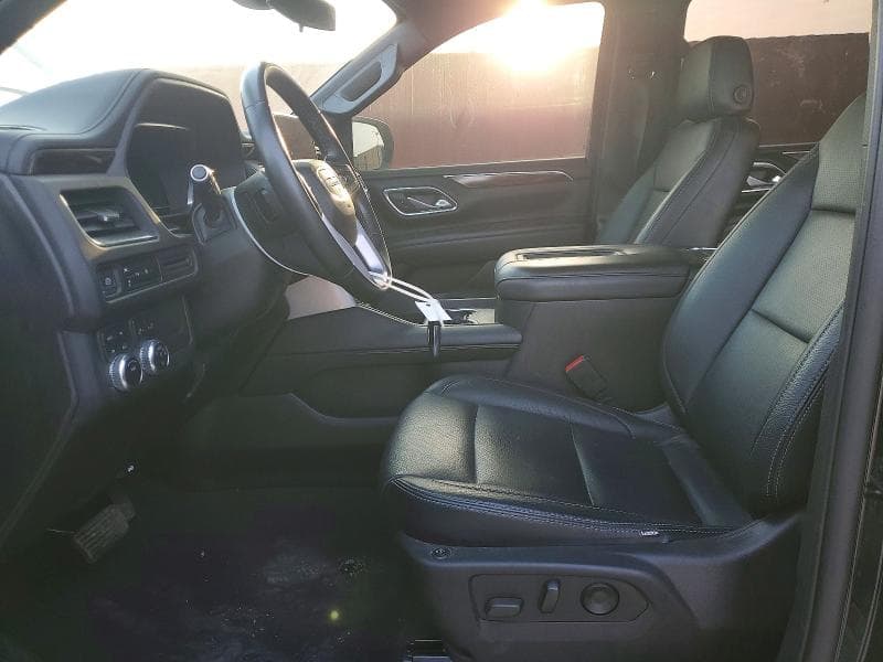 2023 GMC YUKON XL K1500 SLE 7